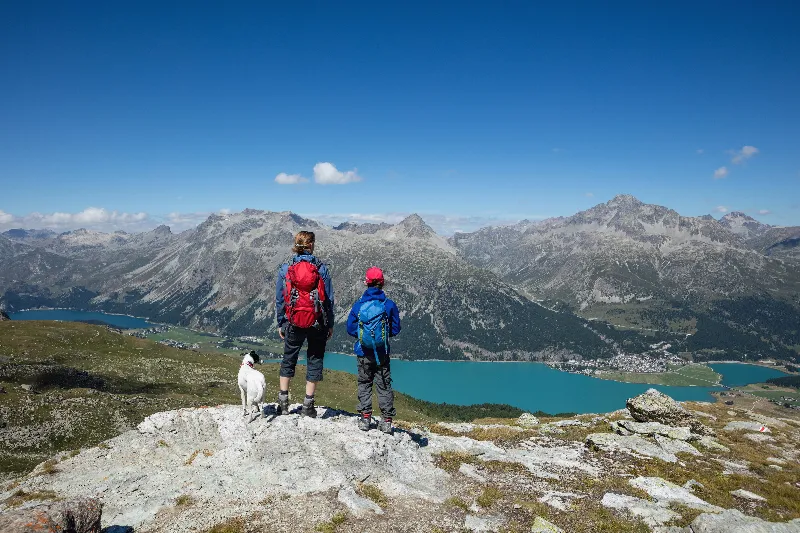 klær og sko til trekking