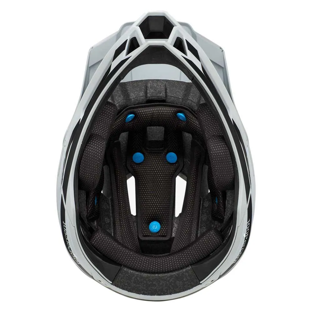 100% Trajecta With Fidlock Motocross Nedoverbakke Hjelm 100% Trajecta With Fidlock Motocross Nedoverbakke Hjelm