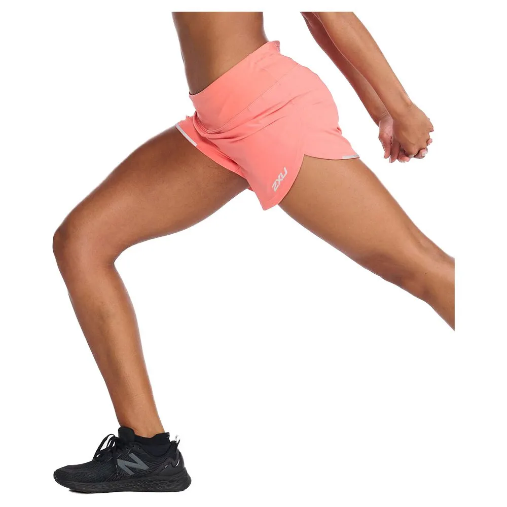 2XU Aero 4´´ Shorts female, Hyper coral / white reflective