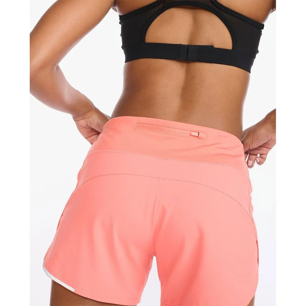 2XU Aero 4´´ Shorts female, Hyper coral / white reflective