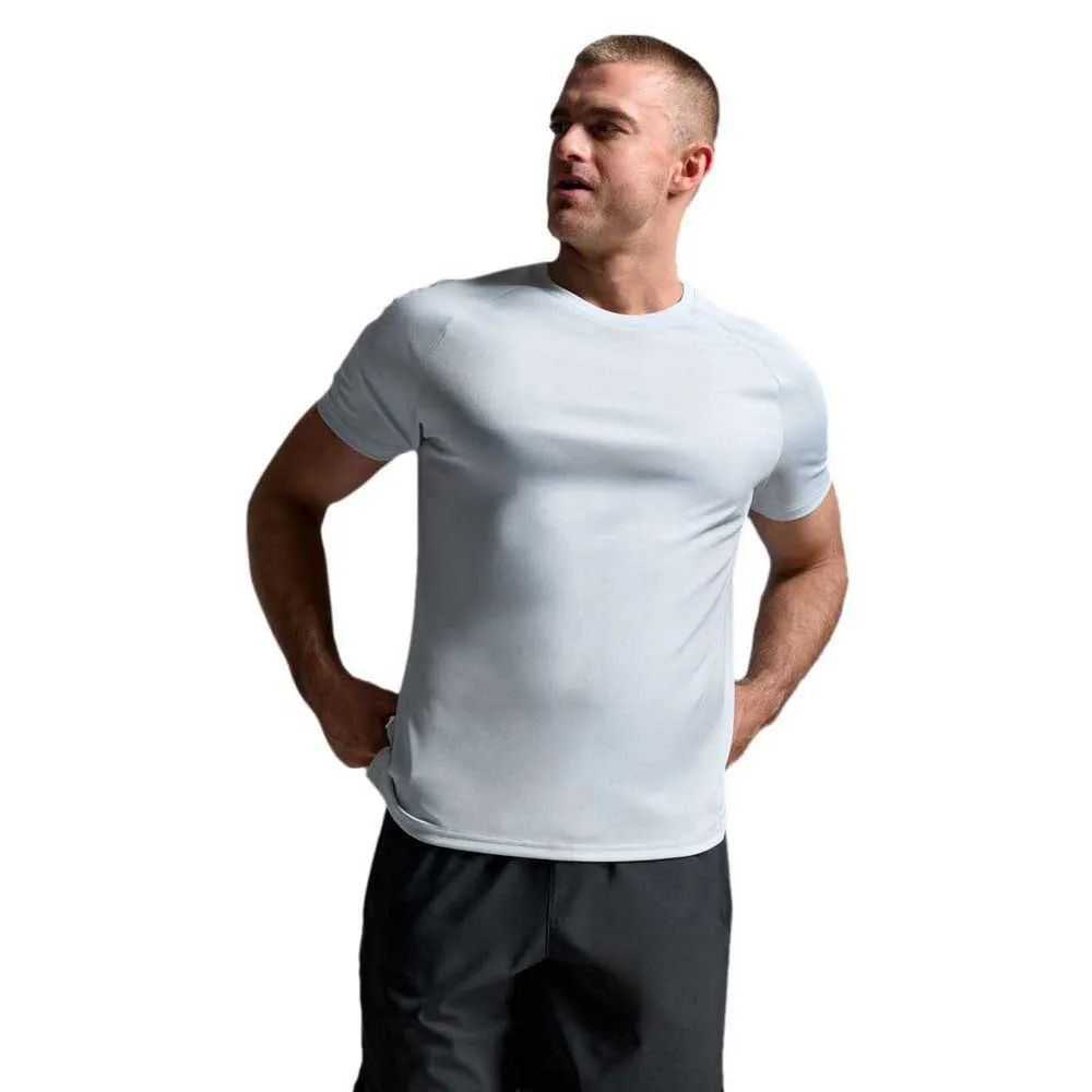 2XU Aero Mesh Kortarmet T-skjorte male 2XU Aero Mesh Kortarmet T-skjorte male