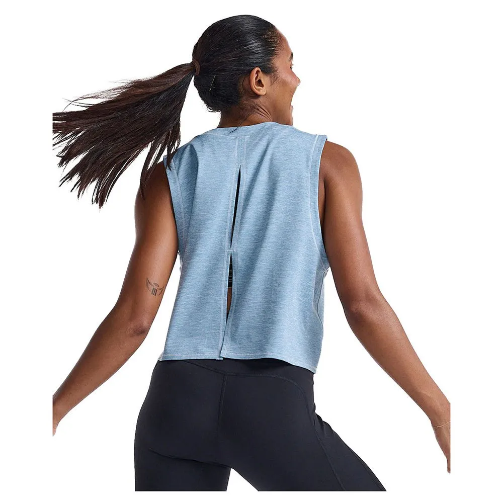 2XU Motion Crop Ermeløs T-skjorte female 2XU Motion Crop Ermeløs T-skjorte female