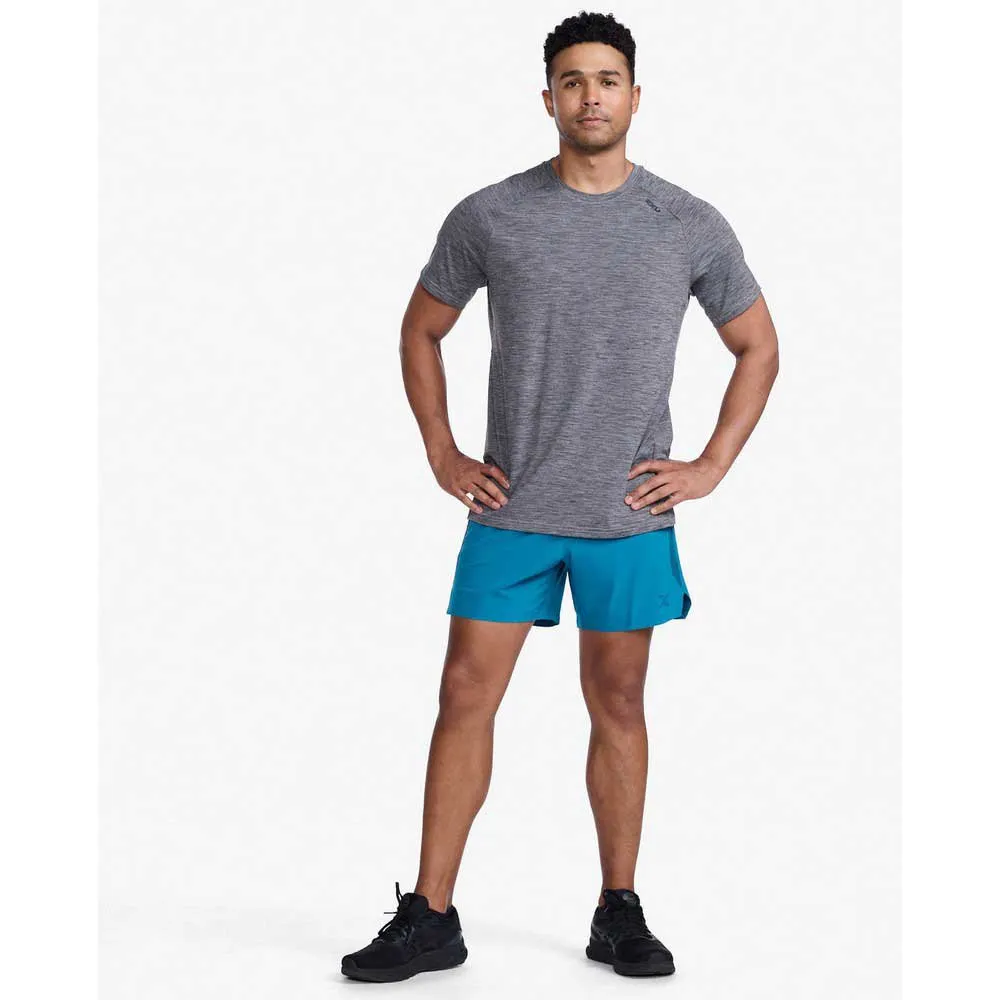 2XU Motion Kortarmet T-skjorte male 2XU Motion Kortarmet T-skjorte male