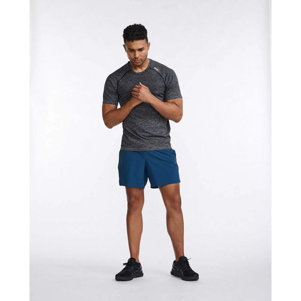 2XU Motion Tech Kortarmet T-skjorte male 2XU Motion Tech Kortarmet T-skjorte male