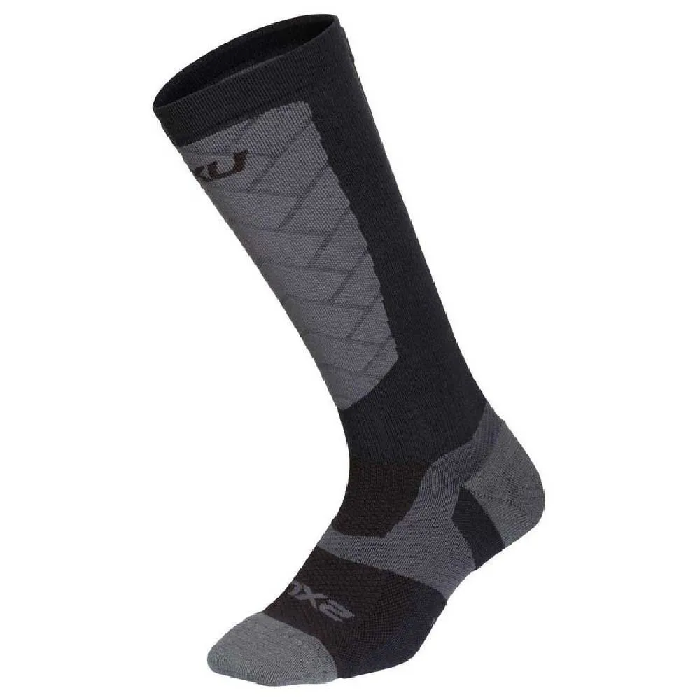 2XU Vectr Alpine Compression 30-37 Cm Lange Sokker male, Black / titanium 2XU Vectr Alpine Compression 30-37 Cm Lange Sokker male, Black / titanium