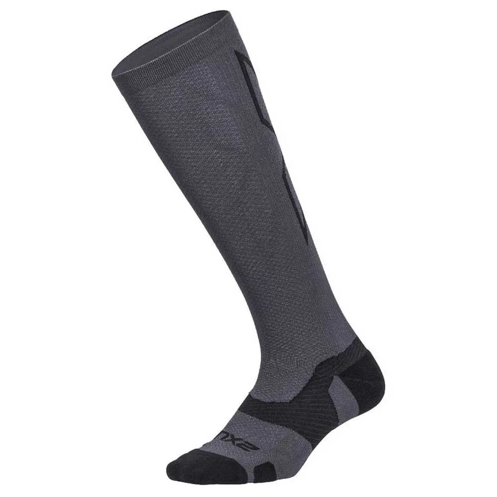 2XU Vectr Light Cushion 32- Lange Sokker 37 Cm male, Titanium / black 2XU Vectr Light Cushion 32- Lange Sokker 37 Cm male, Titanium / black