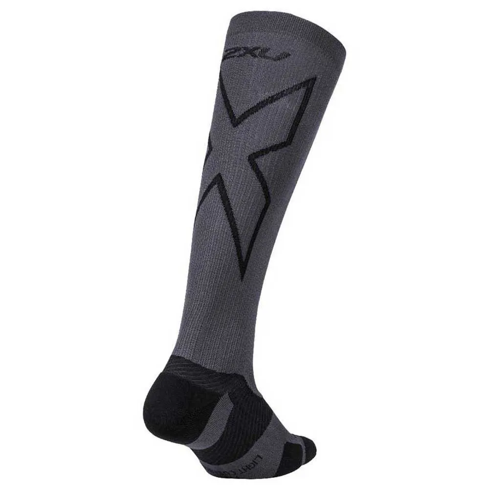 2XU Vectr Light Cushion 38- Lange Sokker 43 Cm male, Titanium / black
