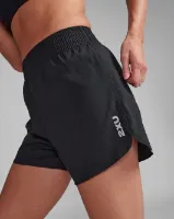 2XU Women's Aero Hi-Rise 4 Inch Shorts 2XU Women's Aero Hi-Rise 4 Inch Shorts