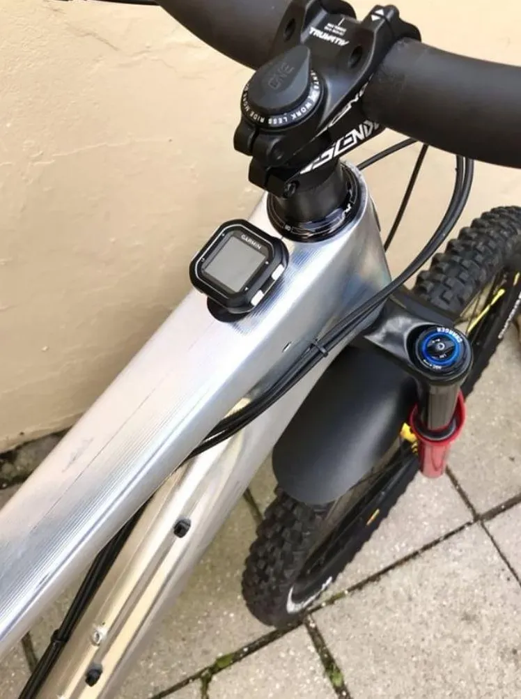 76 Projects Enduro Type B Computerfeste