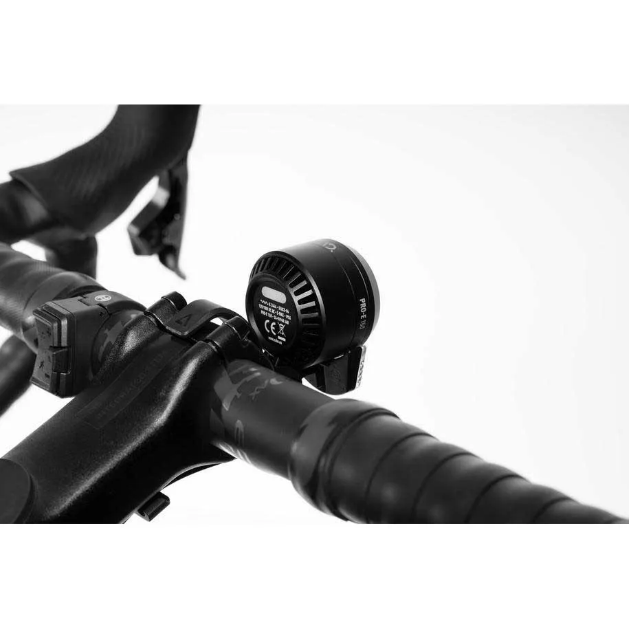 ACID Pro-e 150 X-connect Frontlys, Black, 600 Lysstyrker