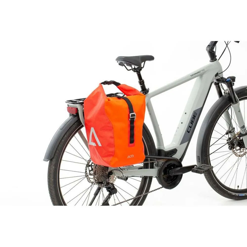 ACID Travlr Sykkelveske 15l, Flame / black, One Size ACID Travlr Sykkelveske 15l, Flame / black, One Size