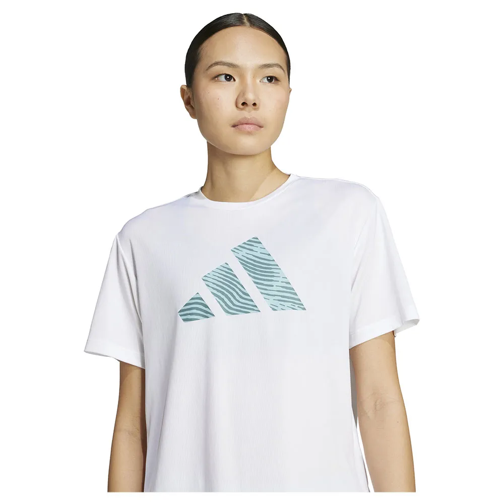 adidas Adi365 Running Essentials Brand Love Kortarmet T-skjorte male adidas Adi365 Running Essentials Brand Love Kortarmet T-skjorte male