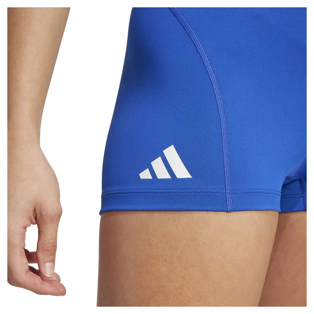 adidas Adizero Essentials Booty Korte Leggings female