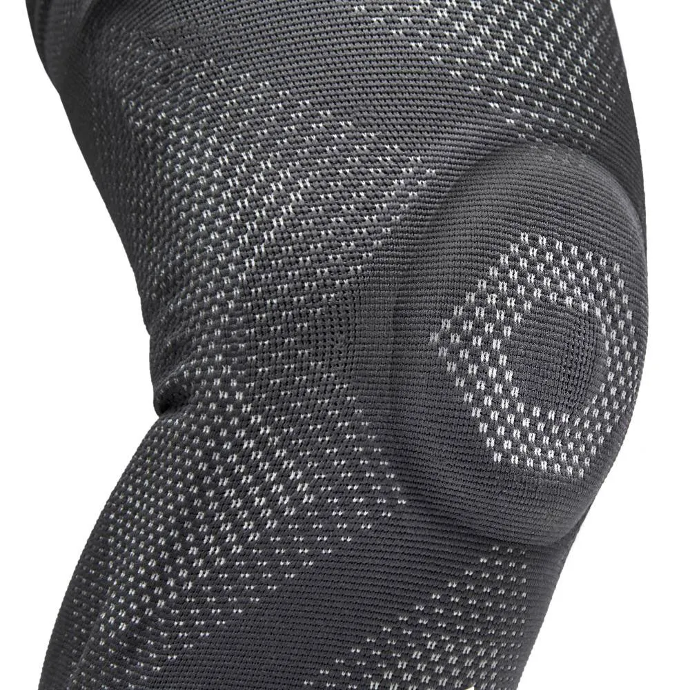 adidas Aeroready Support Knebeskytter
