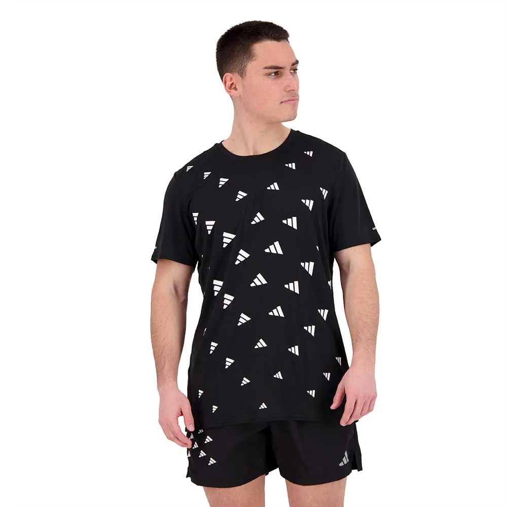adidas Brand Love Kortarmet T-skjorte male