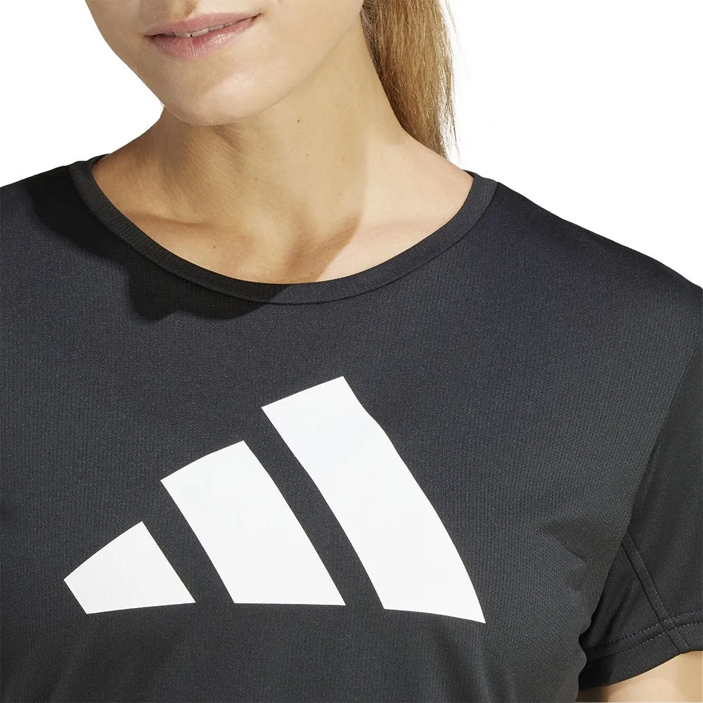 adidas Run It Kortarmet T-skjorte male adidas Run It Kortarmet T-skjorte male