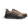 Cardboard / core black / shadow olive