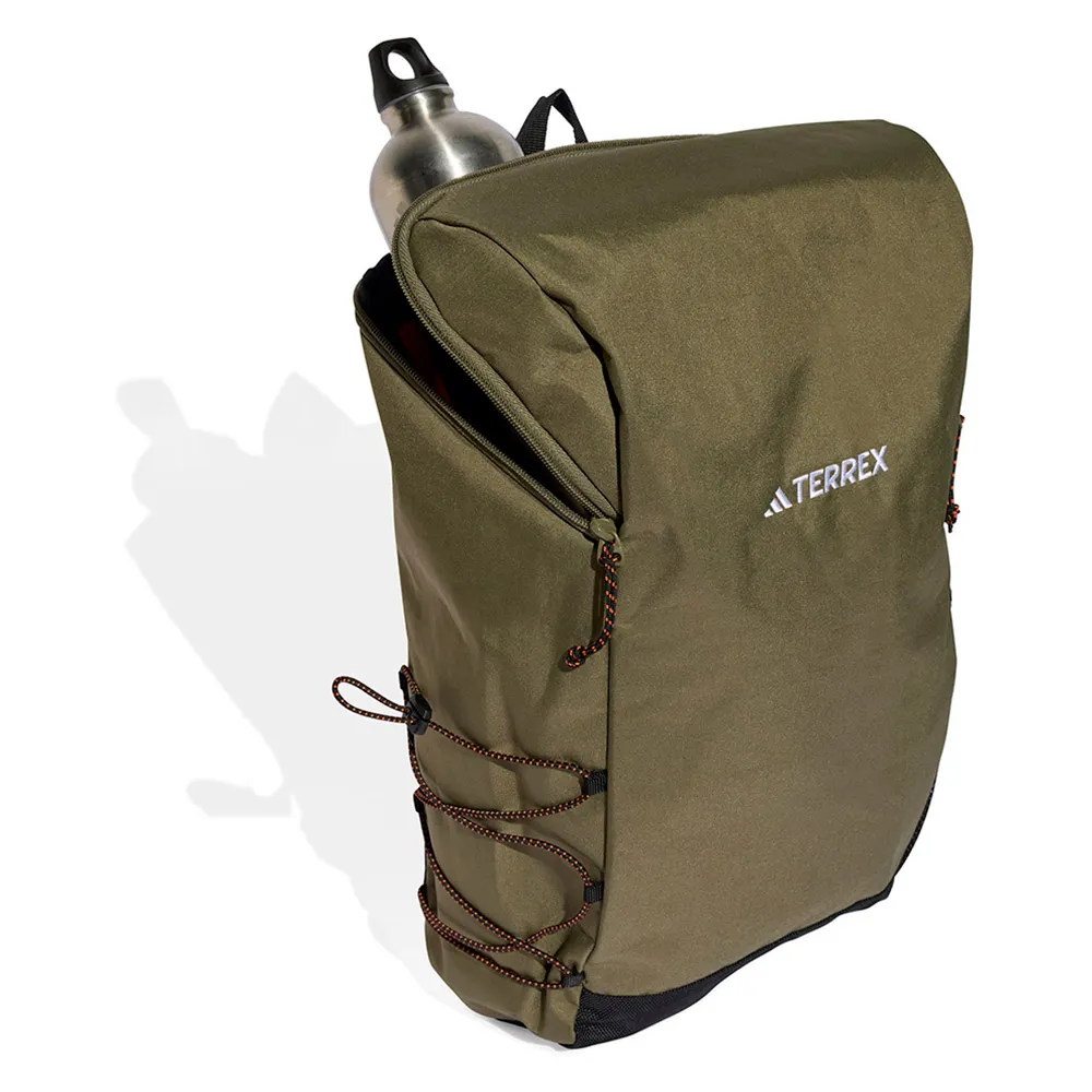 adidas Terrex Multi Essentials 20l Ryggsekk adidas Terrex Multi Essentials 20l Ryggsekk