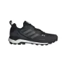 Core black / grey four / dgh solid grey