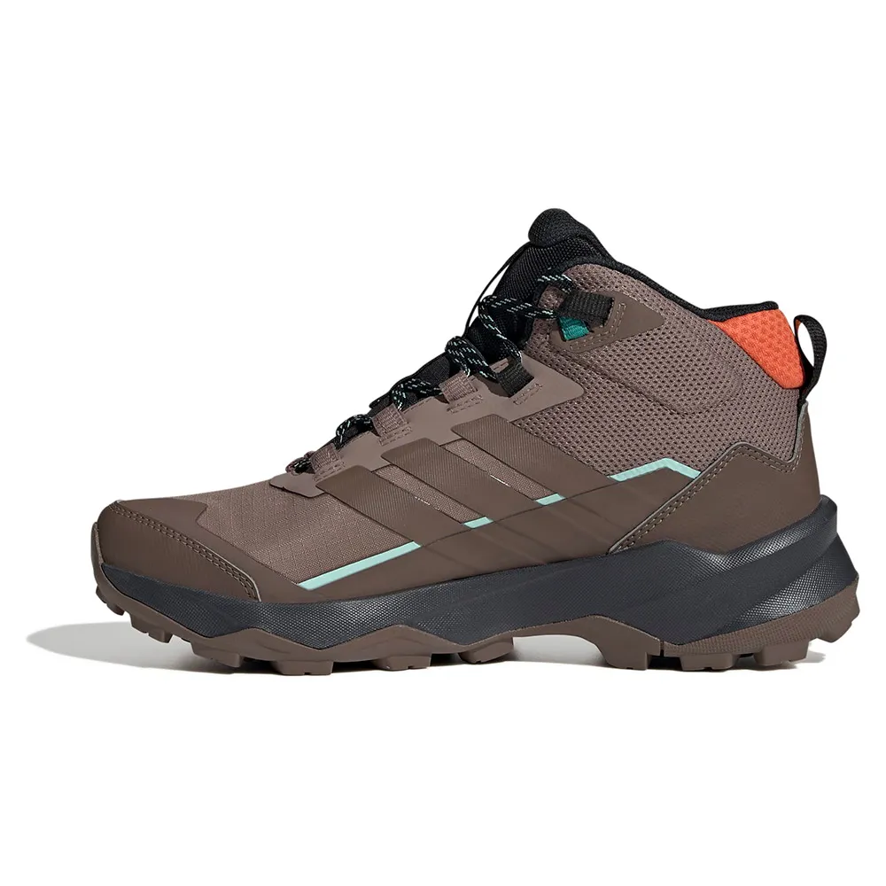 adidas Terrex Skychaser Ax5 Mid Goretex Tursko adidas Terrex Skychaser Ax5 Mid Goretex Tursko
