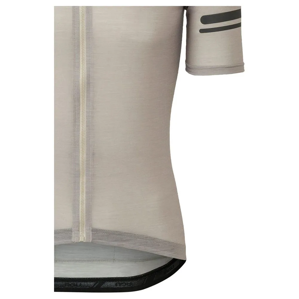 AGU Merino Uni Essential Kort Ermet Trøye AGU Merino Uni Essential Kort Ermet Trøye