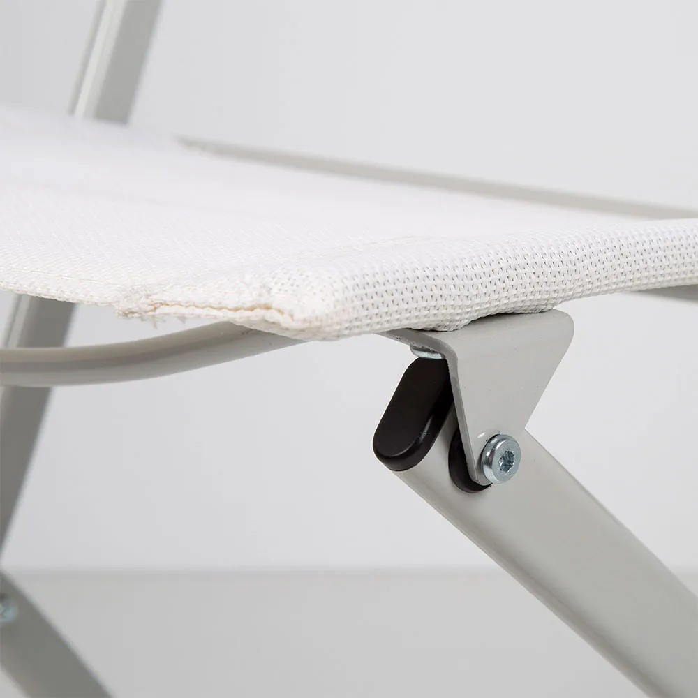 Aktive Sammenleggbar Hagestol unisex, White, 46 x 55 x 81cm Aktive Sammenleggbar Hagestol unisex, White, 46 x 55 x 81cm