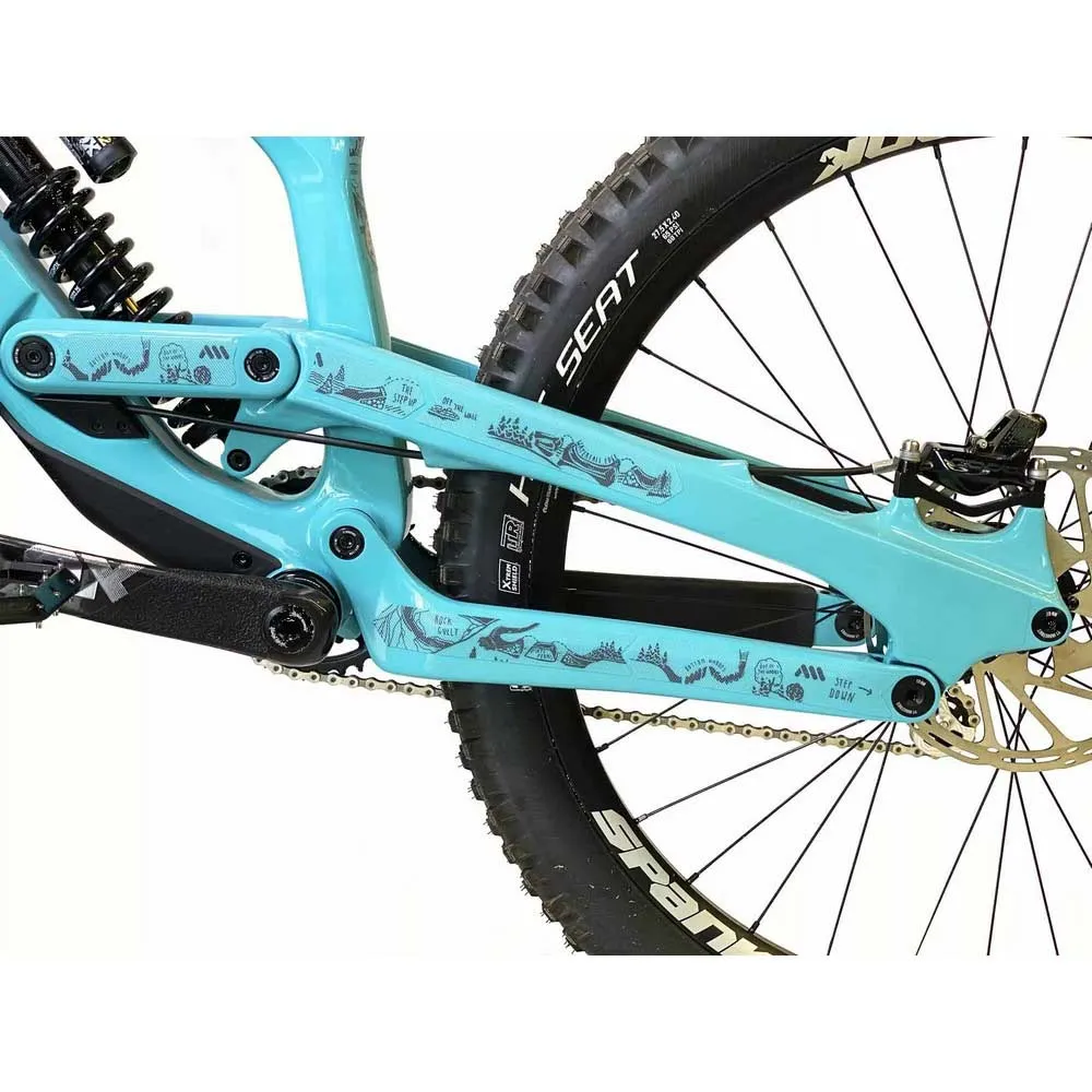 All Mountain Style Red Bull Hardline Rammebeskyttelse All Mountain Style Red Bull Hardline Rammebeskyttelse