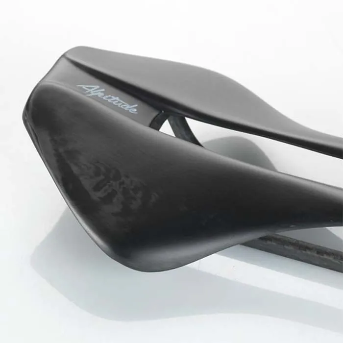 Alpitude Navene Carbon Ud Sykkelsete, Black, 142mm