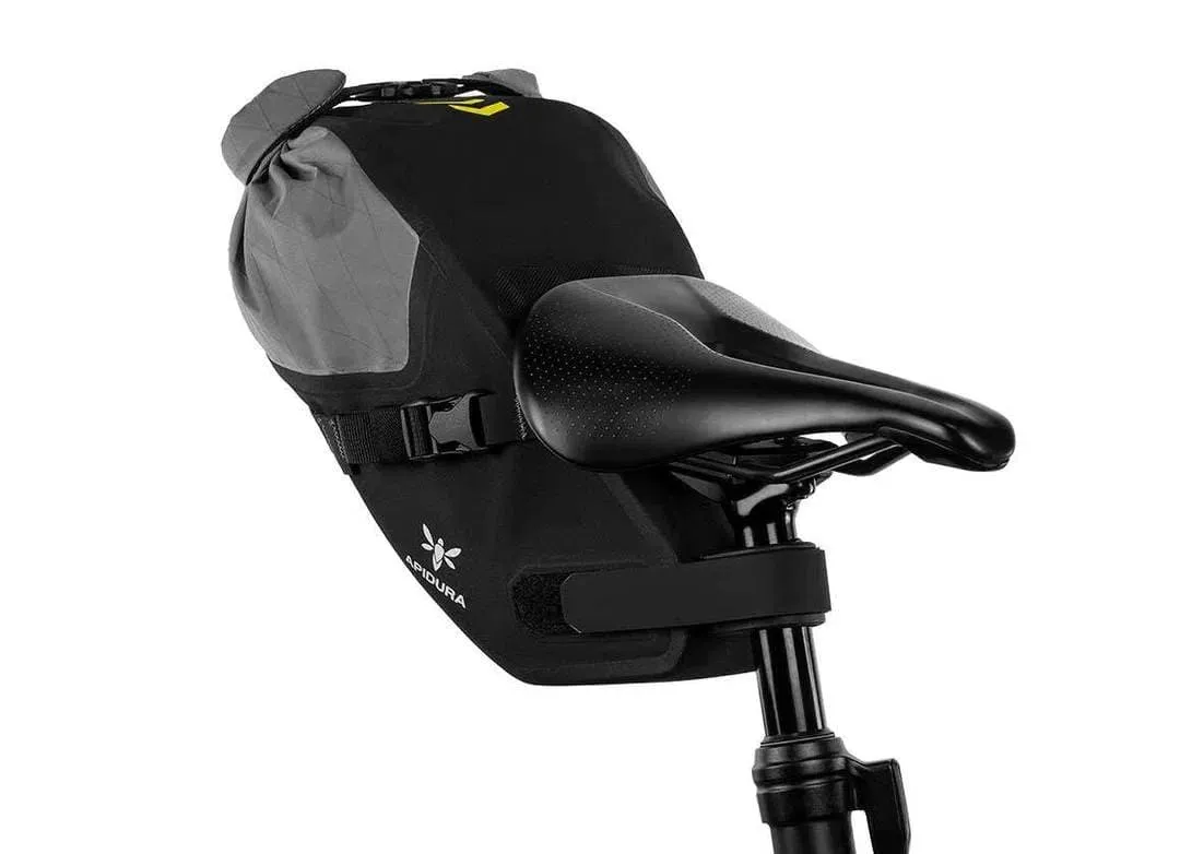 Apidura Backcountry Saddle Pack 6L, Carbon black Apidura Backcountry Saddle Pack 6L, Carbon black