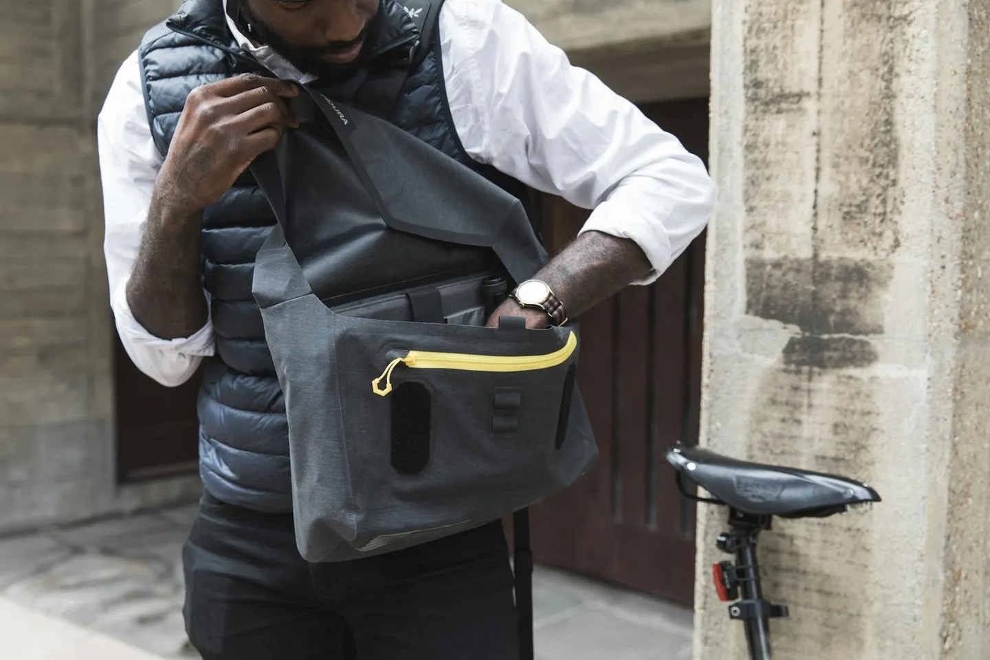 Apidura City Messenger 11" Skulderveske