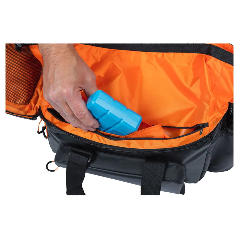 Basil Miles Tarpaulin Xl Pro Mik Sykkelvesker 36l, Black / orange, One Size Basil Miles Tarpaulin Xl Pro Mik Sykkelvesker 36l, Black / orange, One Size
