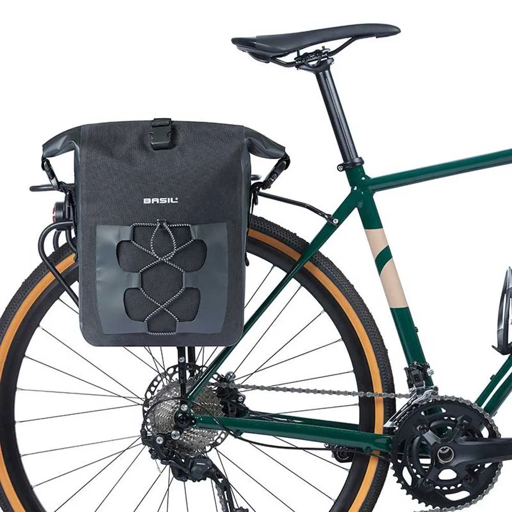 Basil Navigator M Mik Sykkelveske 14l, Black, One Size Basil Navigator M Mik Sykkelveske 14l, Black, One Size