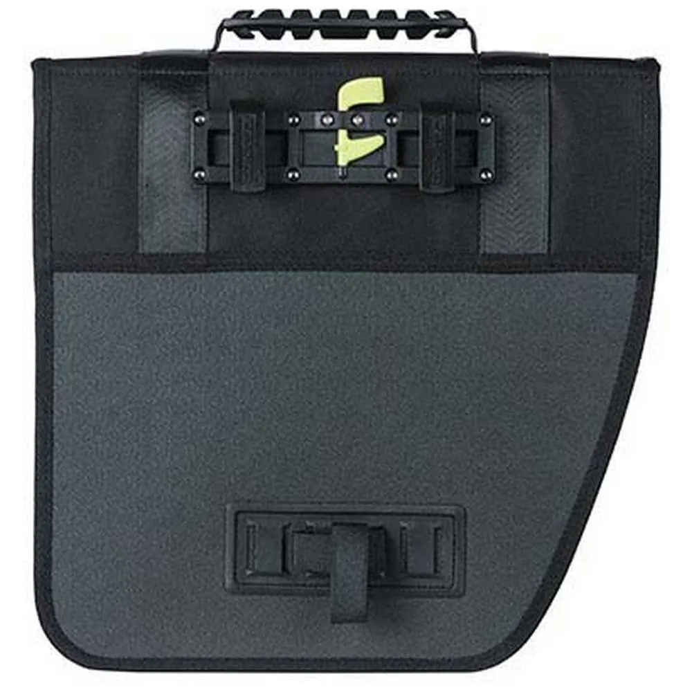 Basil Tour Mik Left Sykkelveske 14l, Black, One Size Basil Tour Mik Left Sykkelveske 14l, Black, One Size