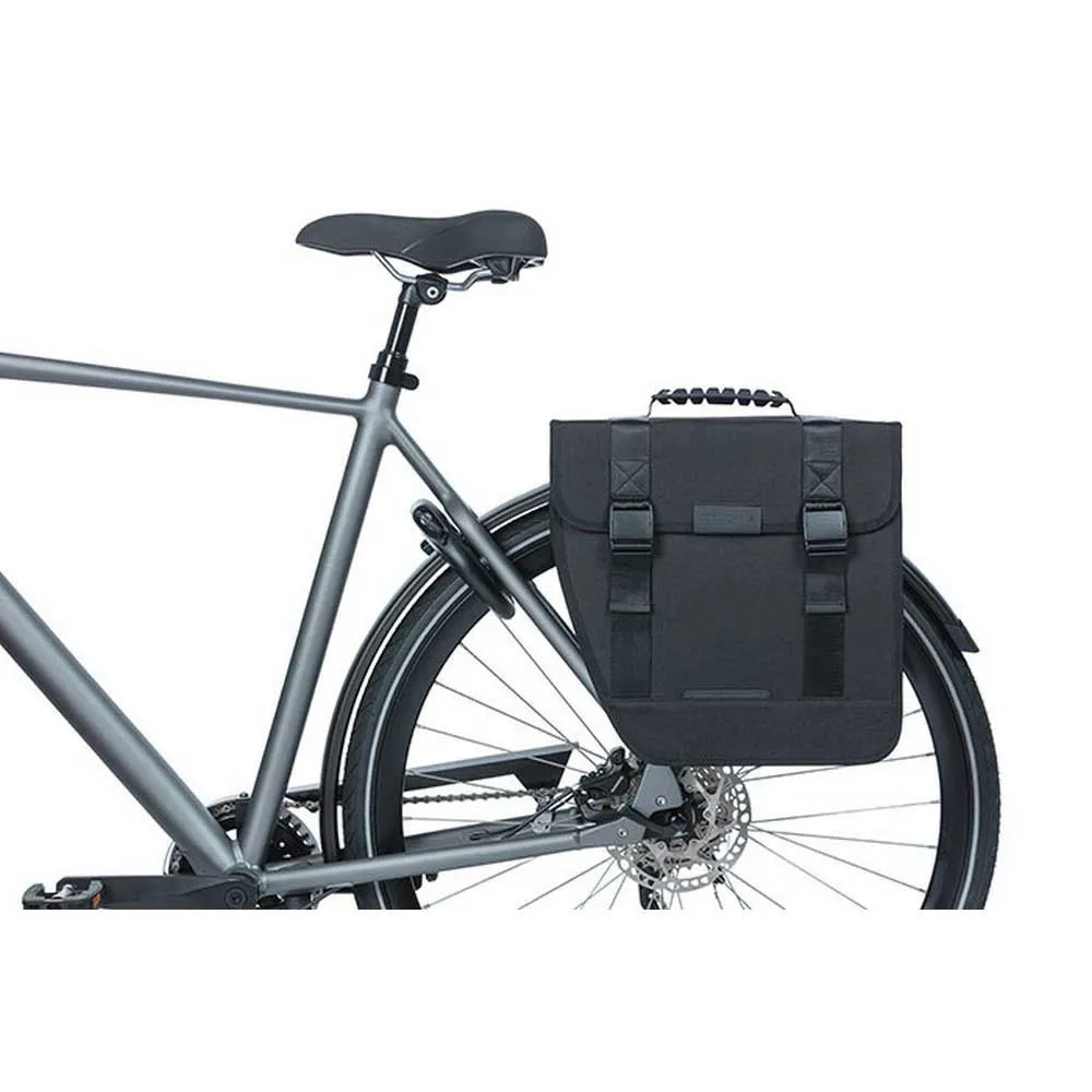 Basil Tour Mik Left Sykkelveske 14l, Black, One Size Basil Tour Mik Left Sykkelveske 14l, Black, One Size