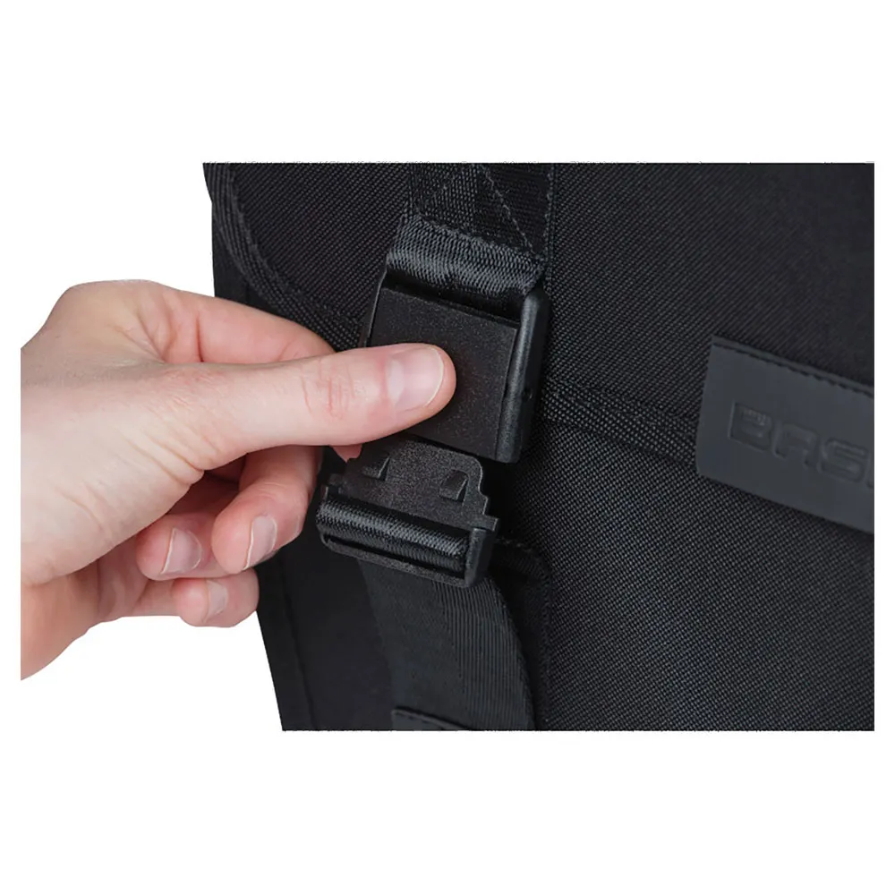 Basil Tour Mik Sykkelvesker 28l, Black, One Size
