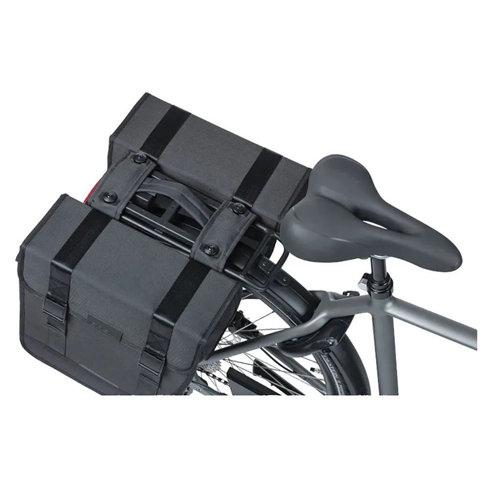 Basil Tour Mik Sykkelvesker 28l, Black, One Size