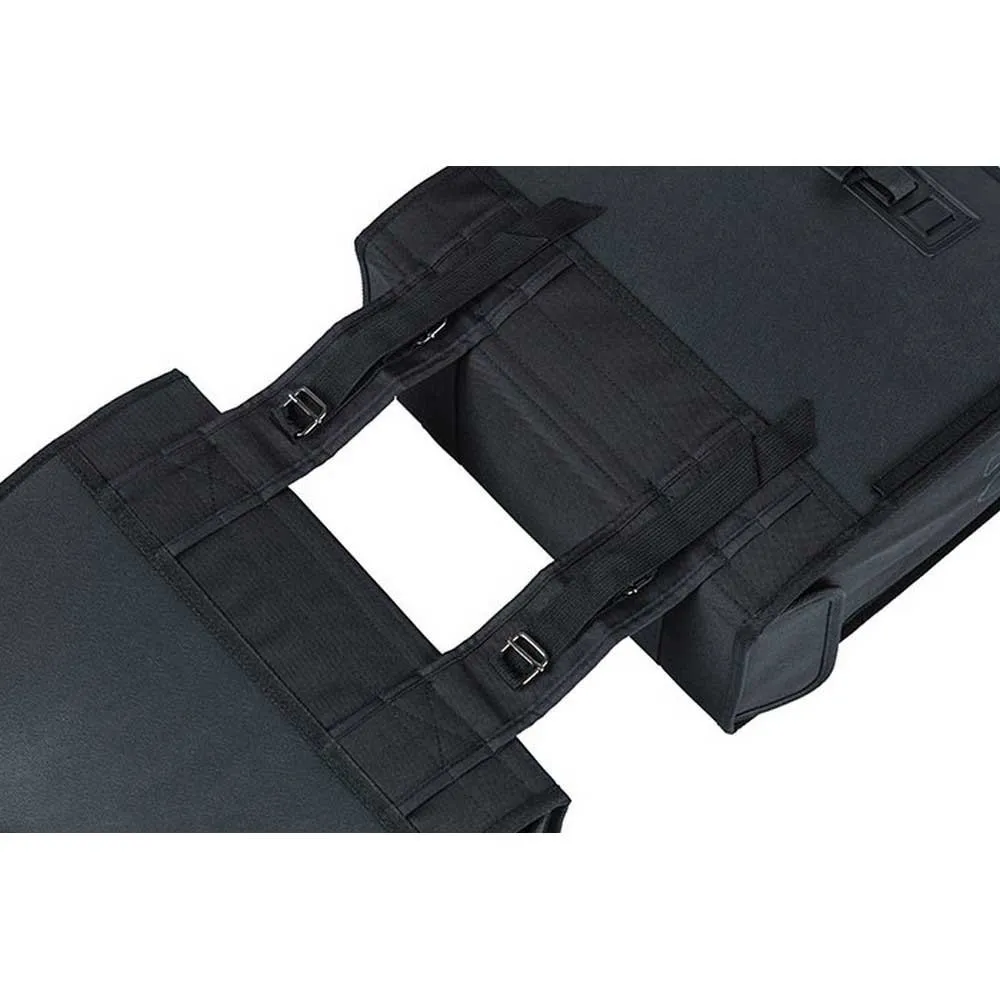 Basil Tour Xl 35l Sykkelvesker, Black, One Size Basil Tour Xl 35l Sykkelvesker, Black, One Size