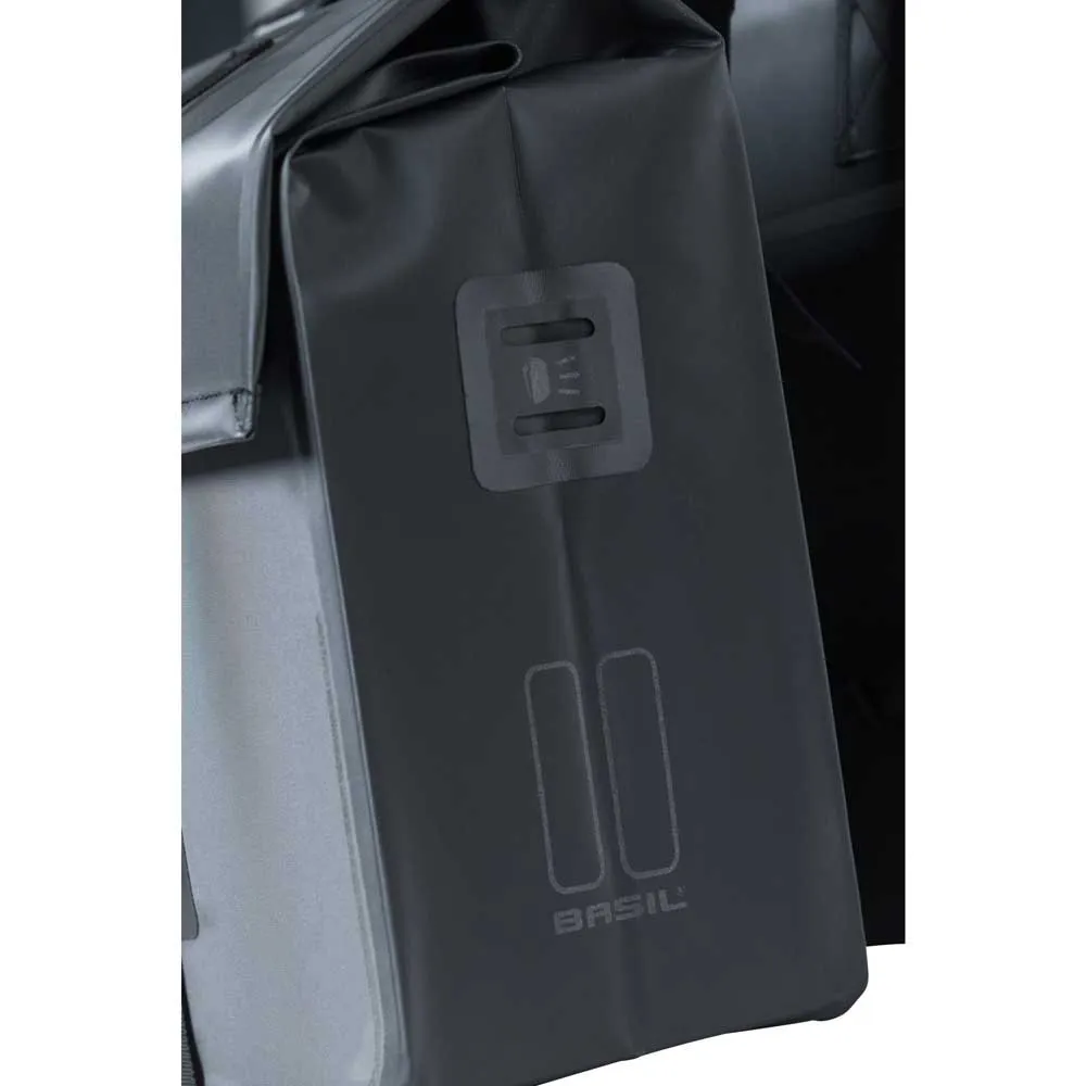 Basil Urban Dry Double Sykkelvesker 50l, Matte black, One Size Basil Urban Dry Double Sykkelvesker 50l, Matte black, One Size