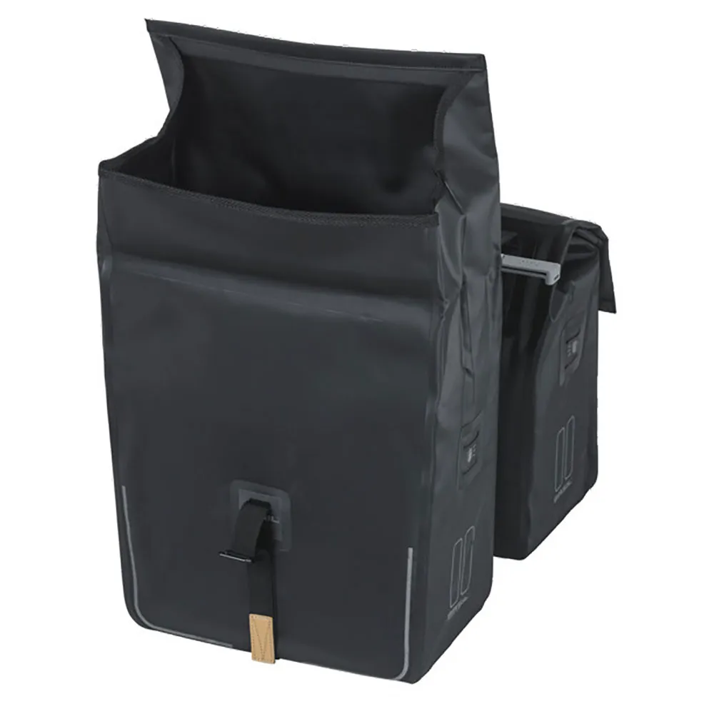 Basil Urban Dry Mik Sykkelvesker 50l, Matte black, One Size