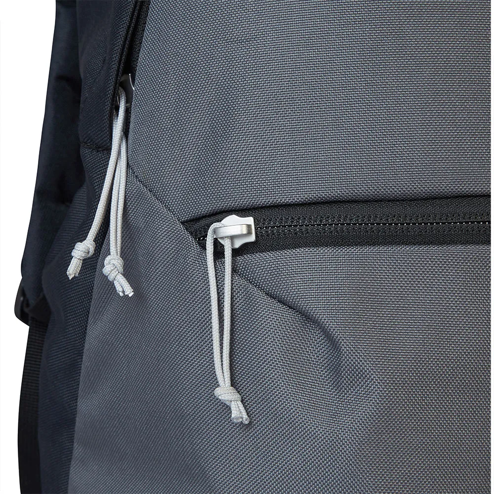 Berghaus Logo Recognition 25l Sekk, Jet black / grey pinstripe
