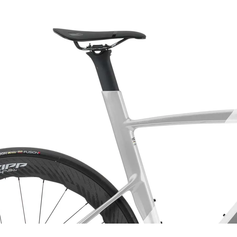 BH Bikes Aerolight 7.0 Red Etap Axs 2023 Landeveissykkel BH Bikes Aerolight 7.0 Red Etap Axs 2023 Landeveissykkel