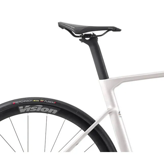 BH Bikes Rs1 5.0 Ultegra Di2 8150 2025 Landeveissykkel BH Bikes Rs1 5.0 Ultegra Di2 8150 2025 Landeveissykkel