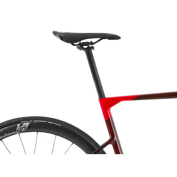 BH Bikes Ultralight 7.0 Ultegra Di2 8150 2025 Landeveissykkel BH Bikes Ultralight 7.0 Ultegra Di2 8150 2025 Landeveissykkel