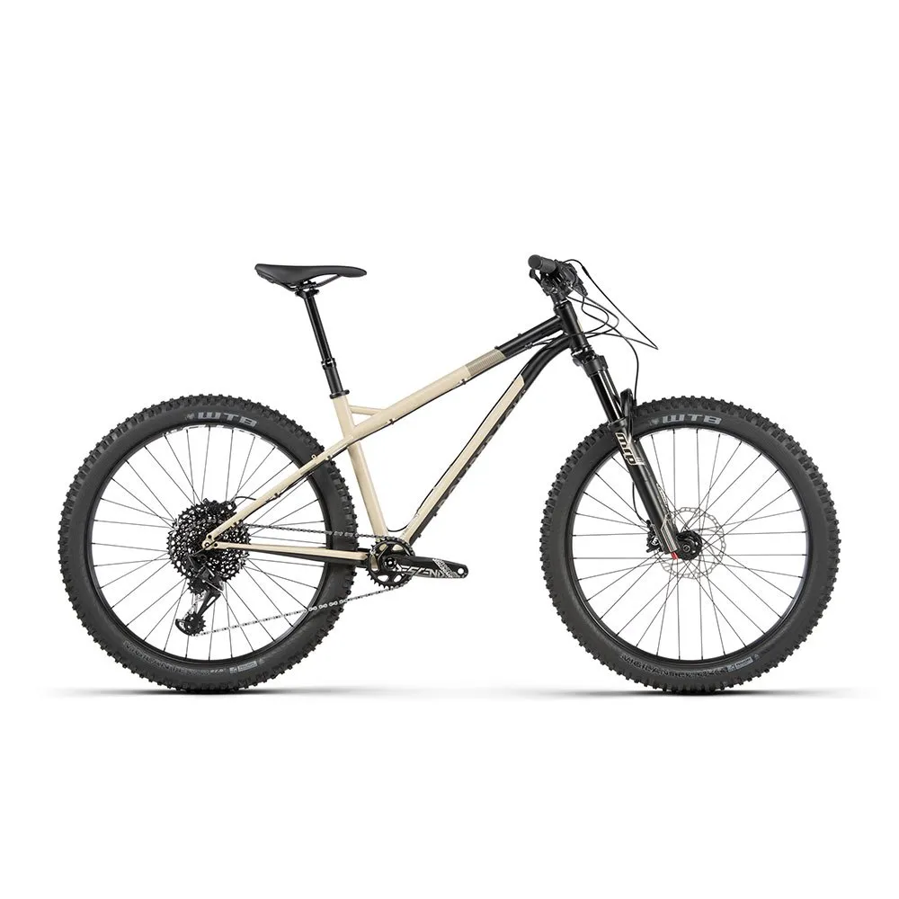 Bombtrack Cale 27.5´´ Gx Eagle 2023 Terrengsykkel, Matt black / tan, S