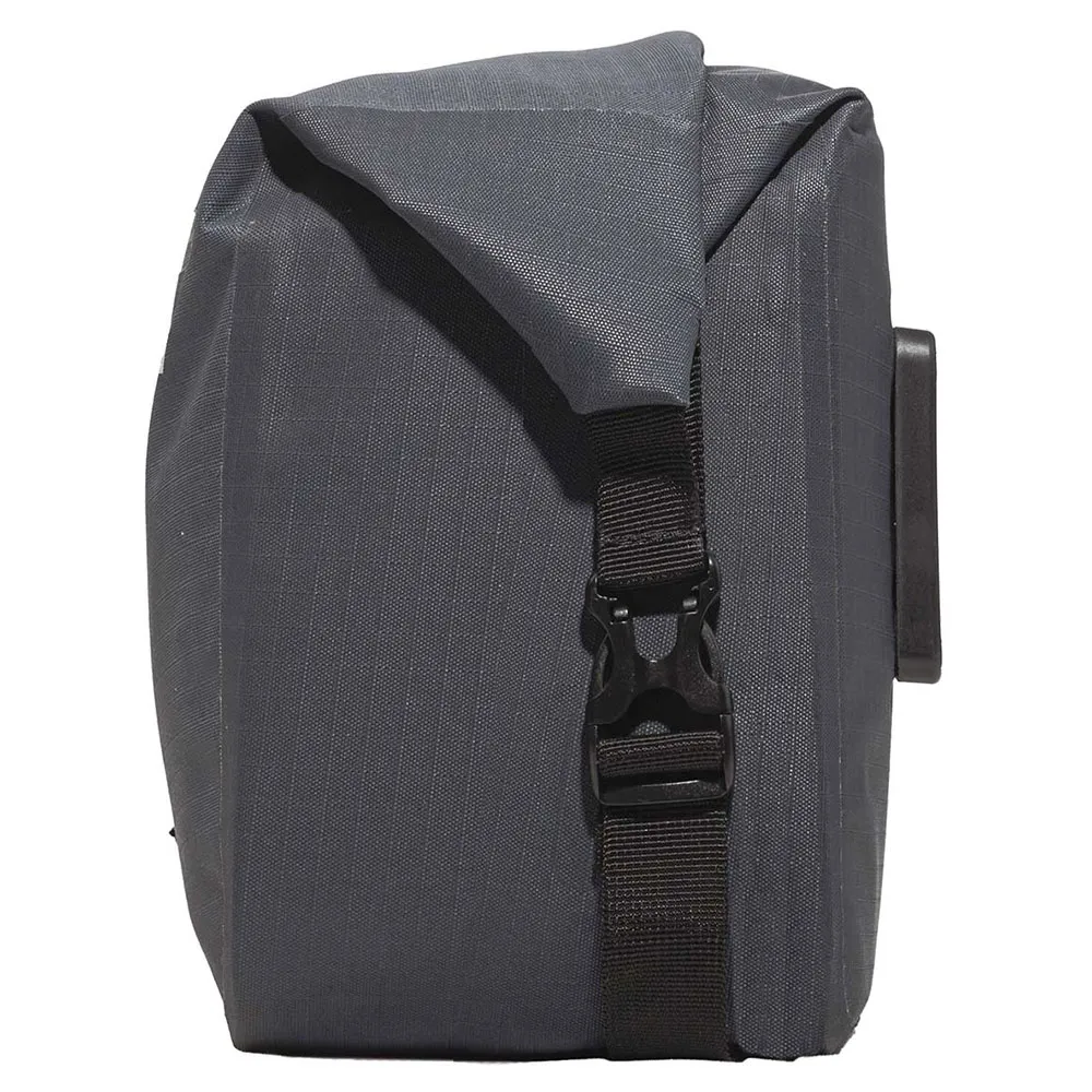 Brn Travel Styreveske 9.5l, Grey, One Size Brn Travel Styreveske 9.5l, Grey, One Size