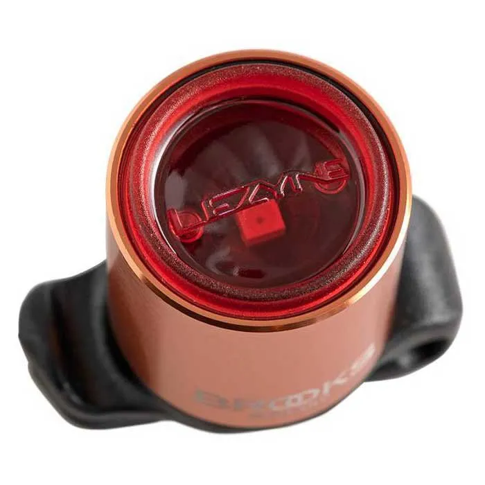 Brooks Femto Baklys, Copper, 7 Lysstyrker Brooks Femto Baklys, Copper, 7 Lysstyrker