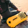 Buddyswim Caution Swimmer At Work Bøye 28l unisex, Yellow