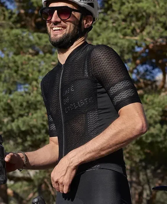 Café Du Cycliste Christelle Ultralight Cycling Jersey Café Du Cycliste Christelle Ultralight Cycling Jersey
