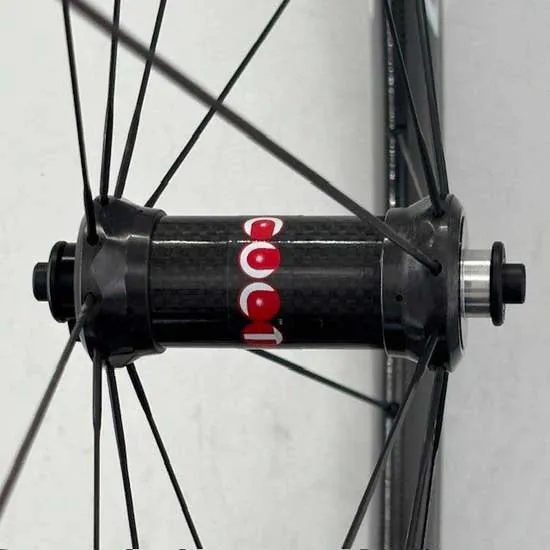 Campagnolo Bora Ultra 50 Rim Qr Ant Carbon Forhjul For Landeveissykkel, Black, 12 x 100mm Campagnolo Bora Ultra 50 Rim Qr Ant Carbon Forhjul For Landeveissykkel, Black, 12 x 100mm