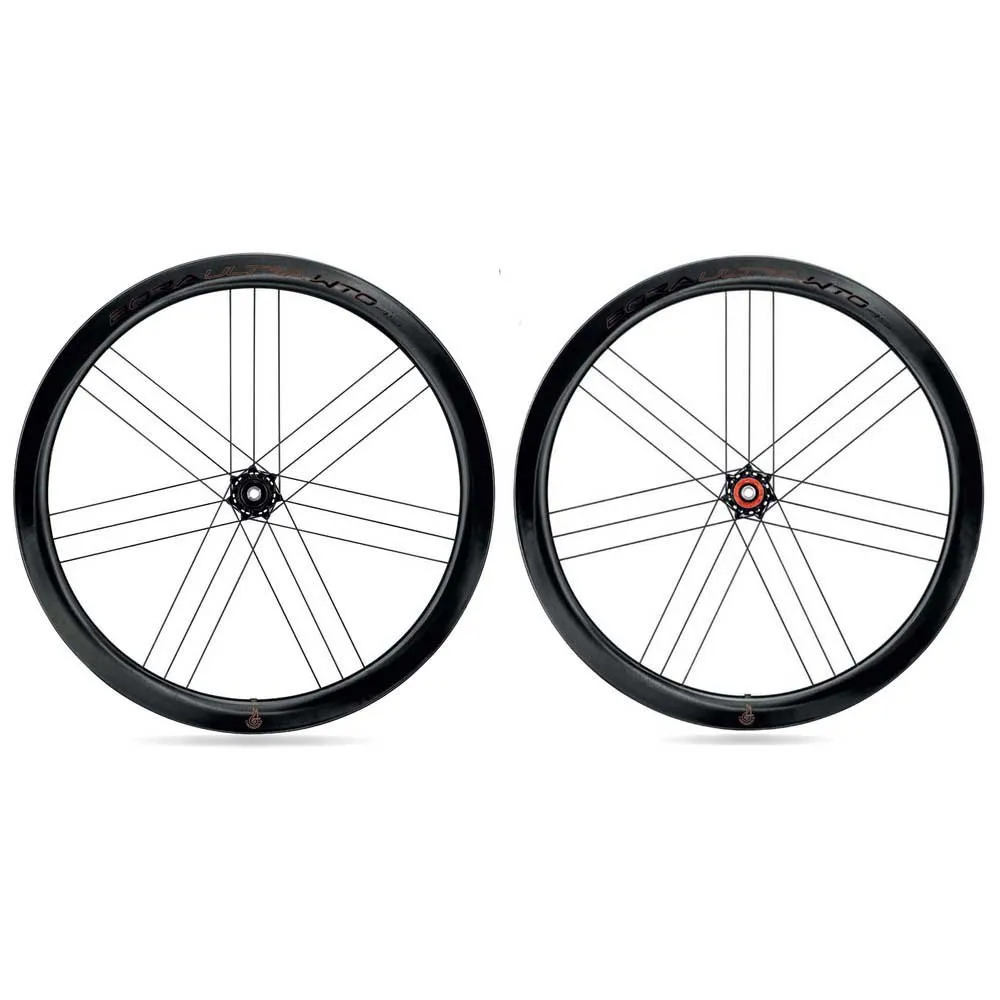 Campagnolo Bora Ultra Wto C23 45 Disc Tubeless 2-way Fit™ Landeveishjulsett Campagnolo Bora Ultra Wto C23 45 Disc Tubeless 2-way Fit™ Landeveishjulsett